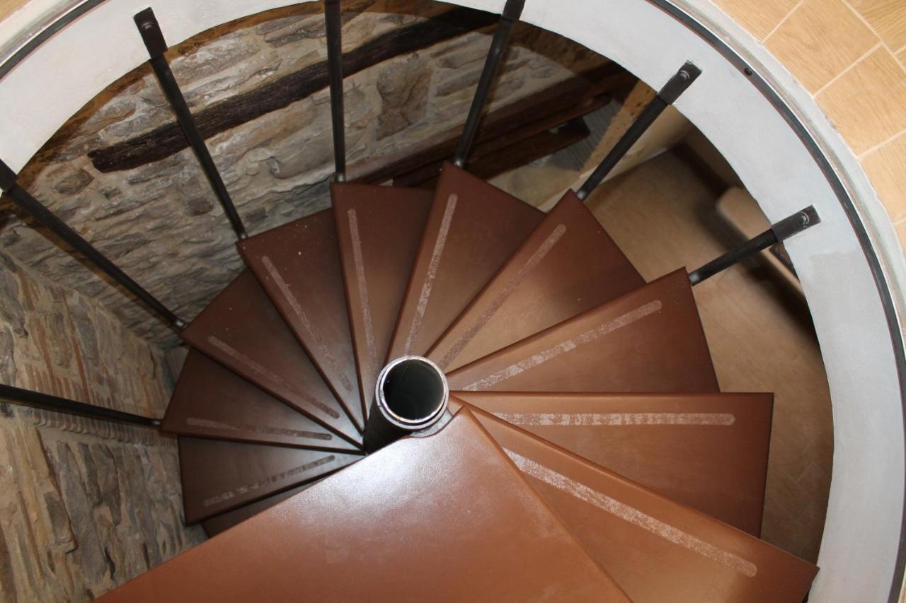 B&B Sotto Le Mura Pietra Montecorvino Exteriér fotografie
