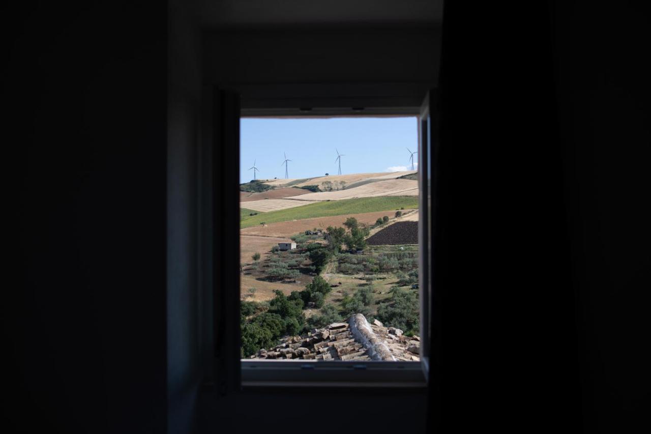 B&B Sotto Le Mura Pietra Montecorvino Exteriér fotografie